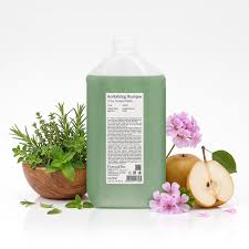 Back Bar Revitalizing Shampoo - Natural Herbs